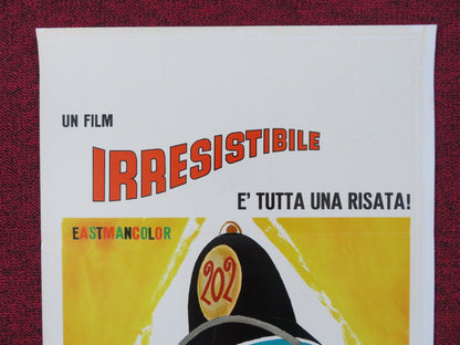 THE COUNTERFEIT CONSTABLE ITALIAN LOCANDINA POSTER ROBERT DHERY DIANA DORS 1965 Rendezvous Cinema Movie posters