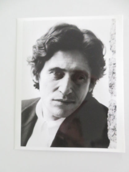 THE COURIER - B MOVIE STILL PHOTO LOT OF 4 GABRIEL BYRNE PADRAIG O'LOINSIGH 1988 Movie posters