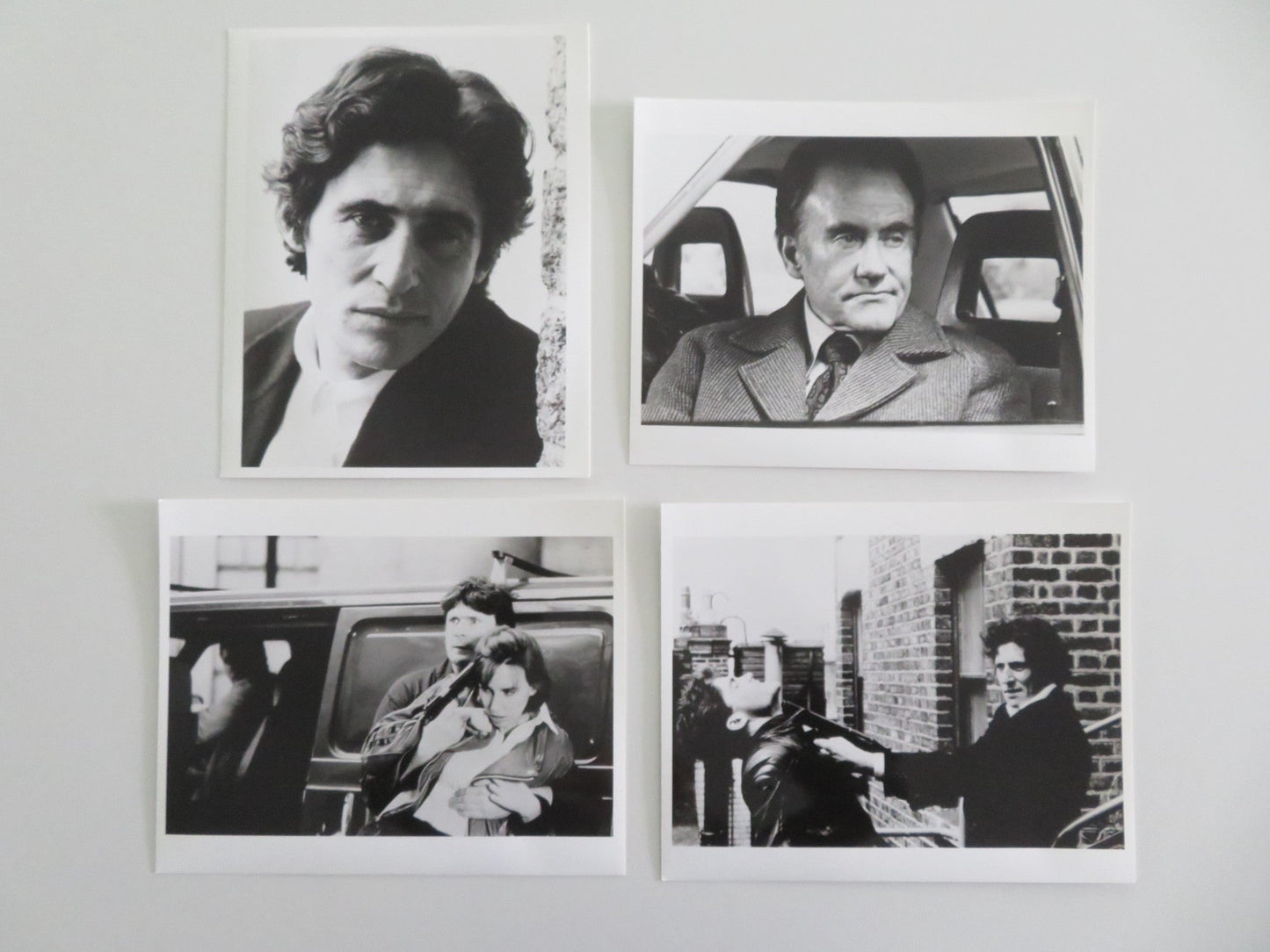THE COURIER - B MOVIE STILL PHOTO LOT OF 4 GABRIEL BYRNE PADRAIG O'LOINSIGH 1988 Movie posters