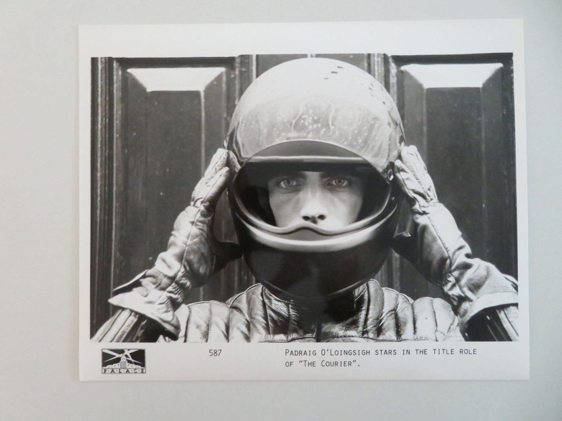 THE COURIER MOVIE STILL PHOTO LOT OF 6 GABRIEL BYRNE PADRAIG O'LOINSIGH 1988 Movie posters