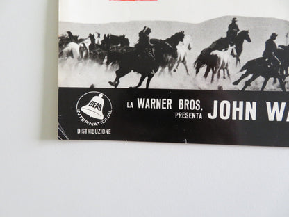 THE COWBOYS - A ITALIAN FOTOBUSTA POSTER JOHN WAYNE BRUCE DERN 1972 Rendezvous Cinema Movie posters