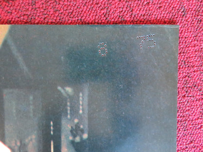 THE CRIPPLED MASTERS - D ITALIAN FOTOBUSTA POSTER FRANK SHUM BRUCE LEEI 1980 Rendezvous Cinema Movie posters