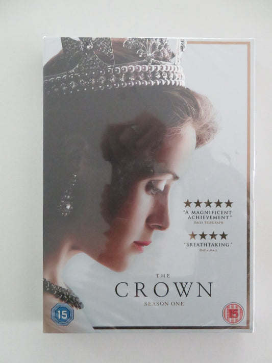 THE CROWN - SEASON ONE (DVD) CLAIRE FOY MATT SMITH REGION 2 2016 - Rendezvous Cinema