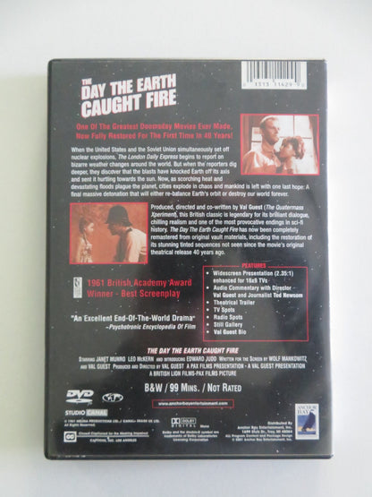 The Day the Earth Caught Fire (DVD) Janet Munro Leo McKern 1961 Region 1 Movie posters