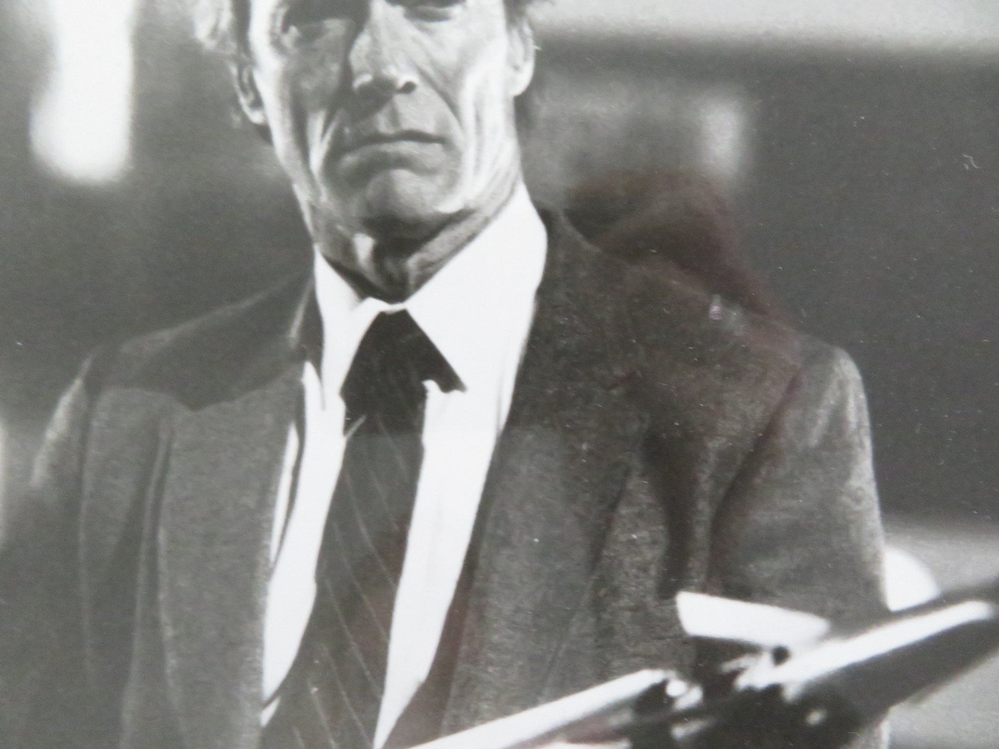 THE DEAD POOL BK - 621 - A MOVIE STILL PHOTO CLINT EASTWOOD 1988 Movie posters