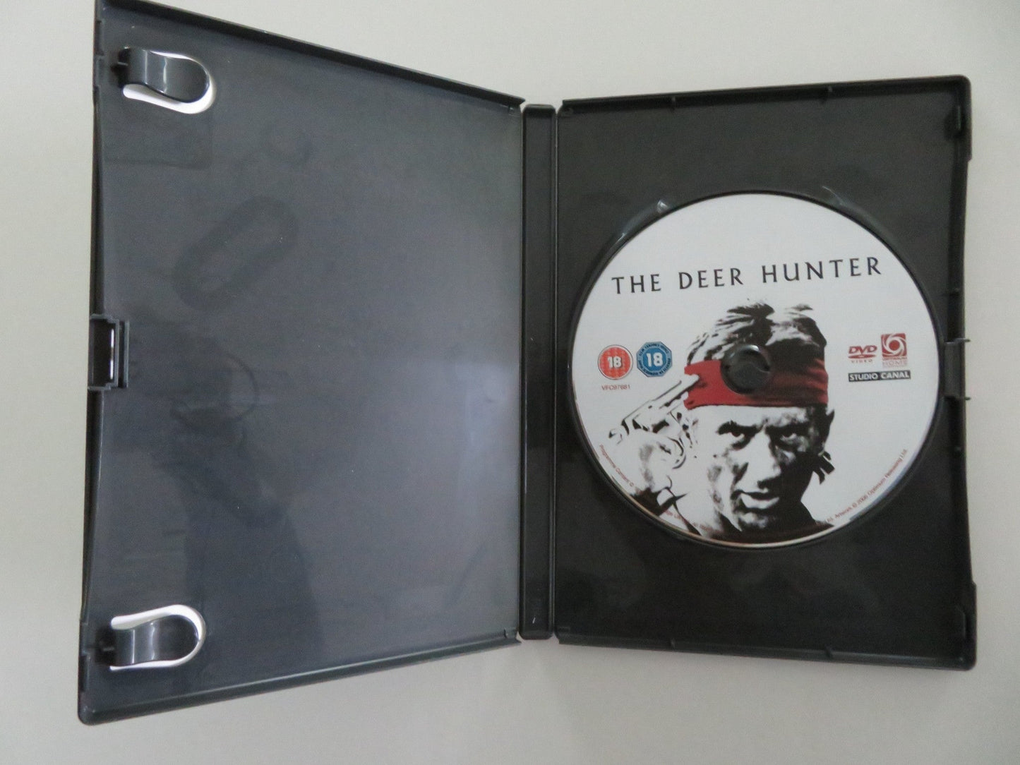 THE DEER HUNTER - B (DVD) ROBERT DENIRO CHRISTOPHER WALKEN 1978 REGION 2 Movie posters