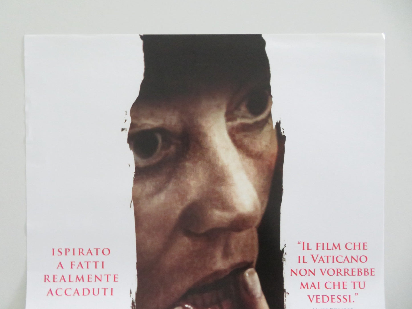 The Devil Inside Italian Locandina Poster Fernanda Andrade Simon Quarterman 2012 Movie posters