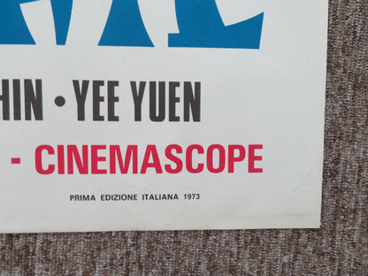 The Escaper Italian 2 Foglio Poster Chao-Hsiung Hung Te-Re Liu 1973 Movie posters