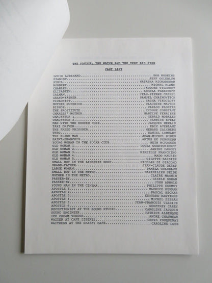 THE FAVOUR, THE WATCH AND THE VERY BIG FISH PRESS KIT 1991 BOB HOSKINS GOLDBLUM Movie posters