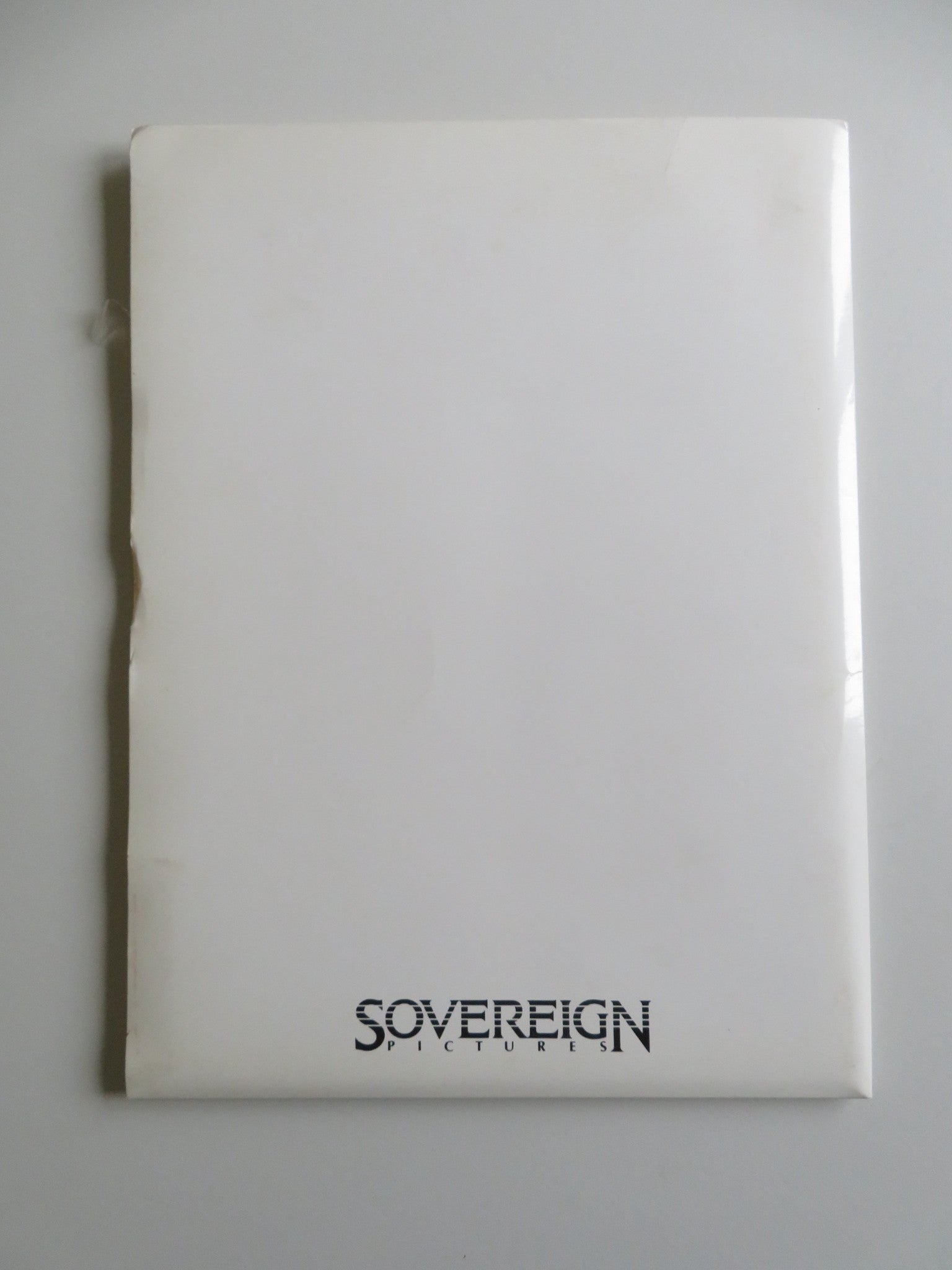 THE FAVOUR, THE WATCH AND THE VERY BIG FISH PRESS KIT 1991 BOB HOSKINS GOLDBLUM Movie posters