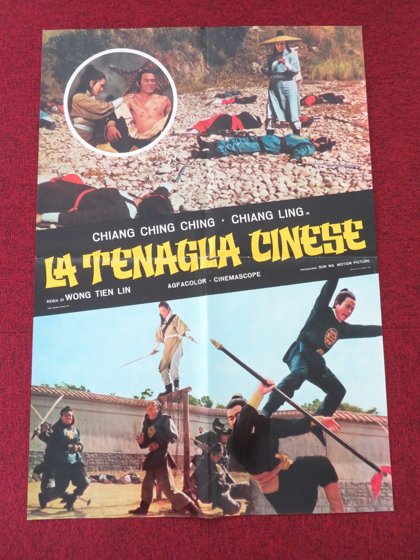 THE FIST THAT KILLS ITALIAN FOTOBUSTA POSTER CHIANG CHING CHING CHIANG LING 1973 Movie posters