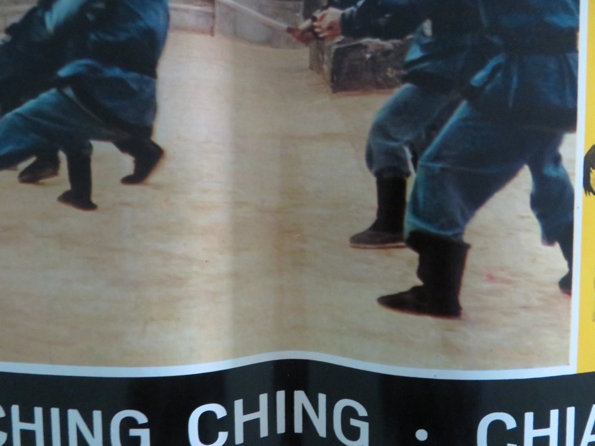 THE FIST THAT KILLS ITALIAN FOTOBUSTA POSTER CHING - CHING CHANG MING CHIANG 1972 Rendezvous Cinema Movie posters