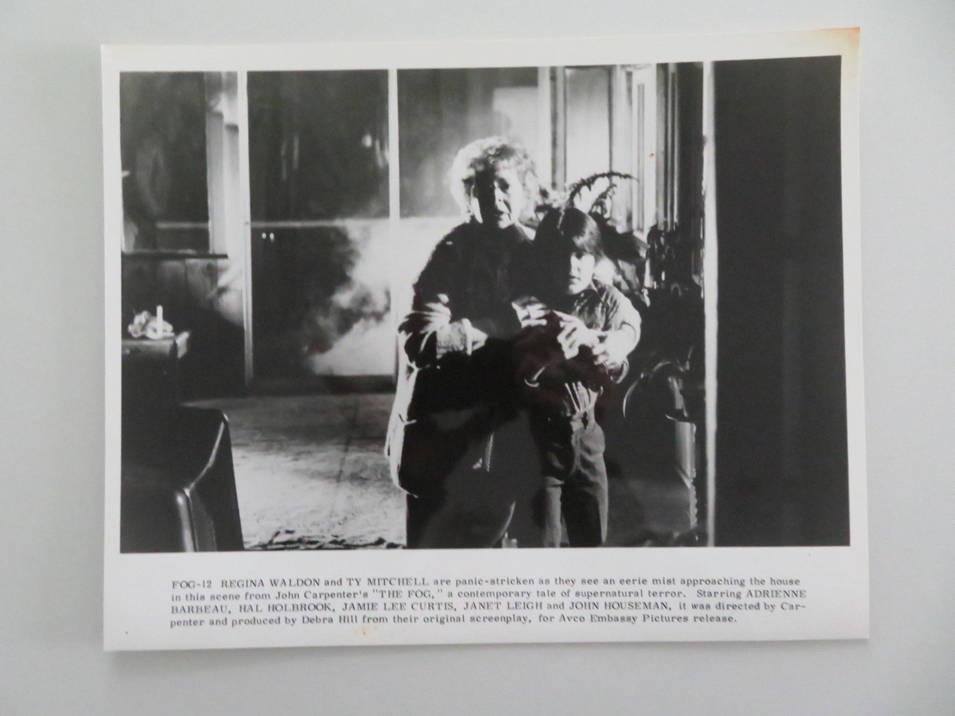 The Fog MOVIE STILL PHOTO LOT OF 2 JANET LEIGH JAMIE LEE CURTIS 1980 Movie posters