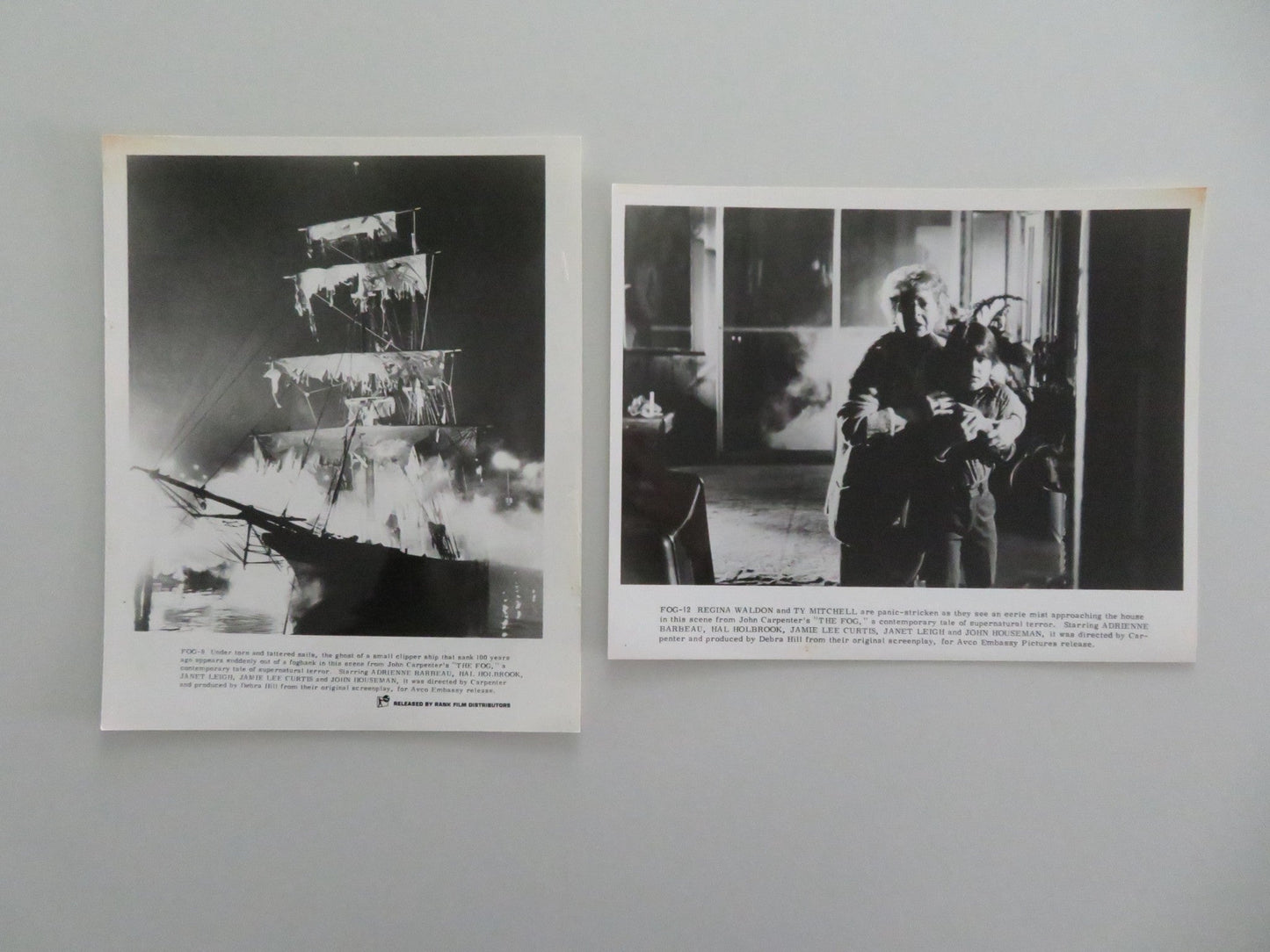 The Fog MOVIE STILL PHOTO LOT OF 2 JANET LEIGH JAMIE LEE CURTIS 1980 Movie posters