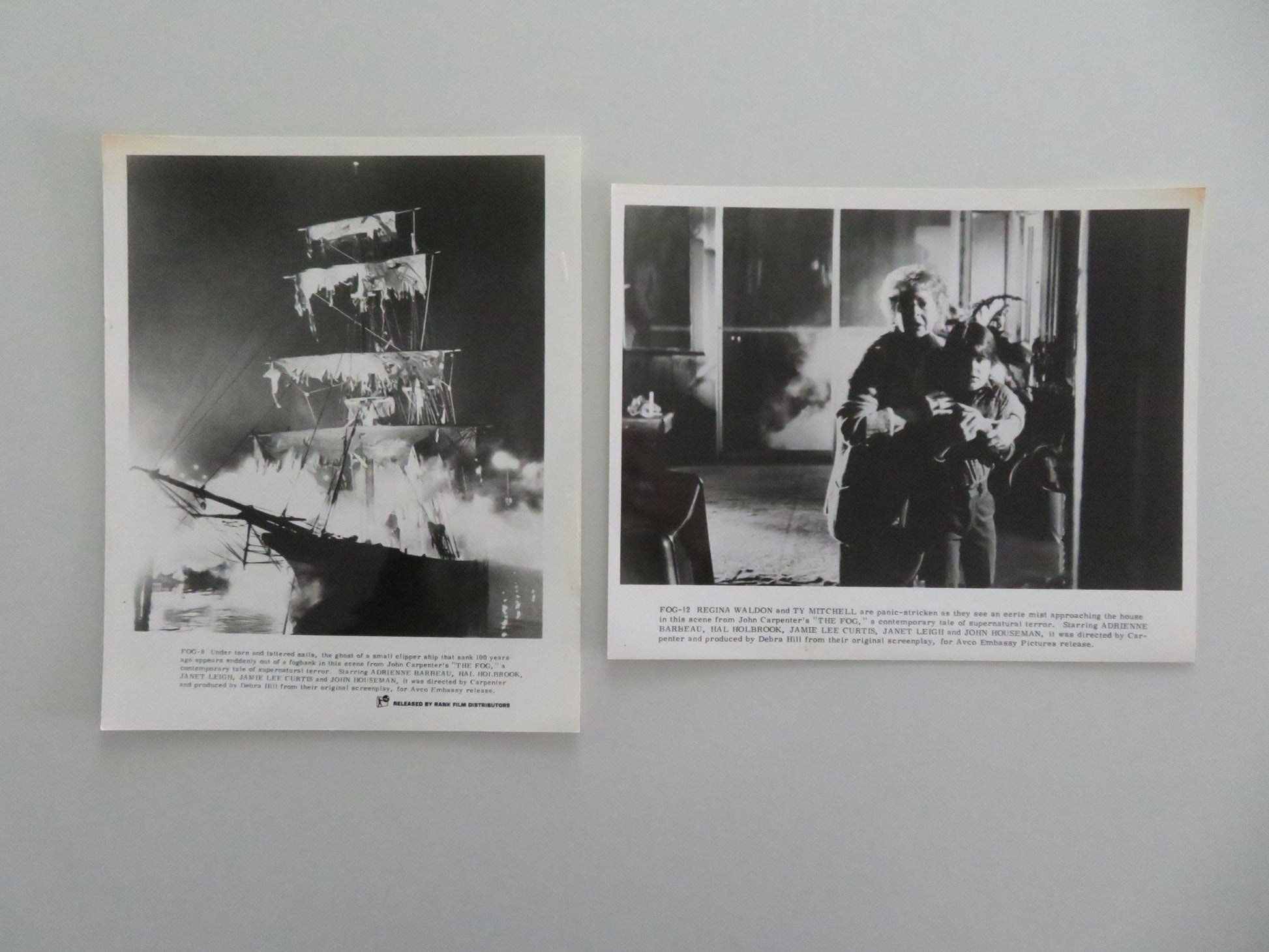 The Fog MOVIE STILL PHOTO LOT OF 2 JANET LEIGH JAMIE LEE CURTIS 1980 Movie posters