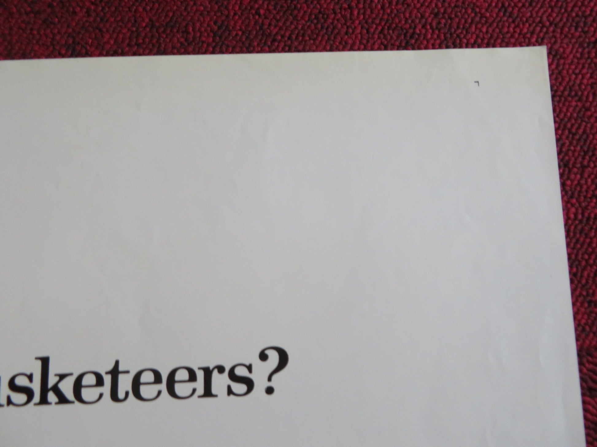 THE FOUR MUSKETEERS STYLE B FOLDED US ONE SHEET POSTER OLVIER REED R. WELCH 1974 Rendezvous Cinema Movie posters