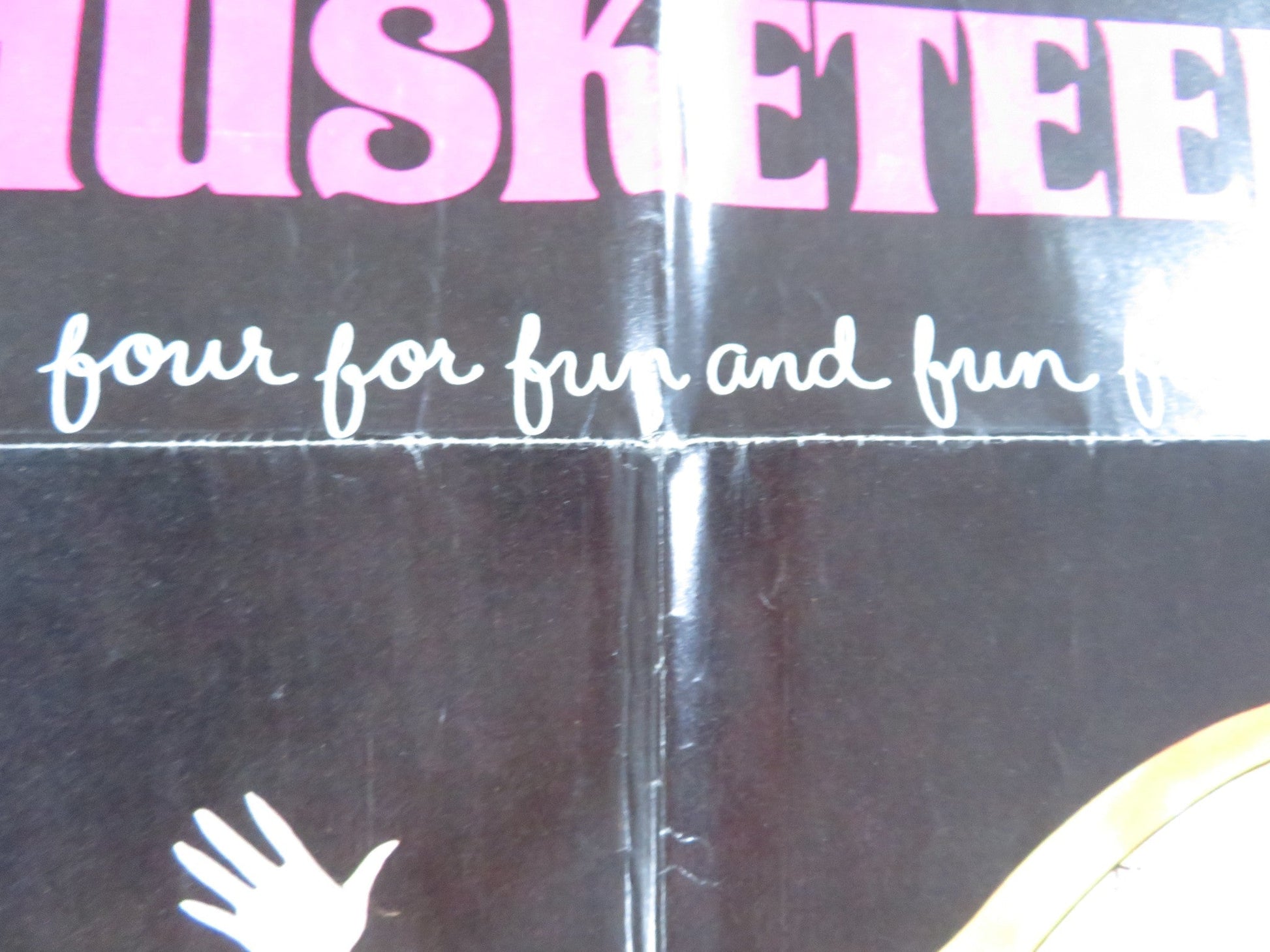 THE FOUR MUSKETEERS STYLE B FOLDED US ONE SHEET POSTER OLVIER REED R. WELCH 1974 Rendezvous Cinema Movie posters