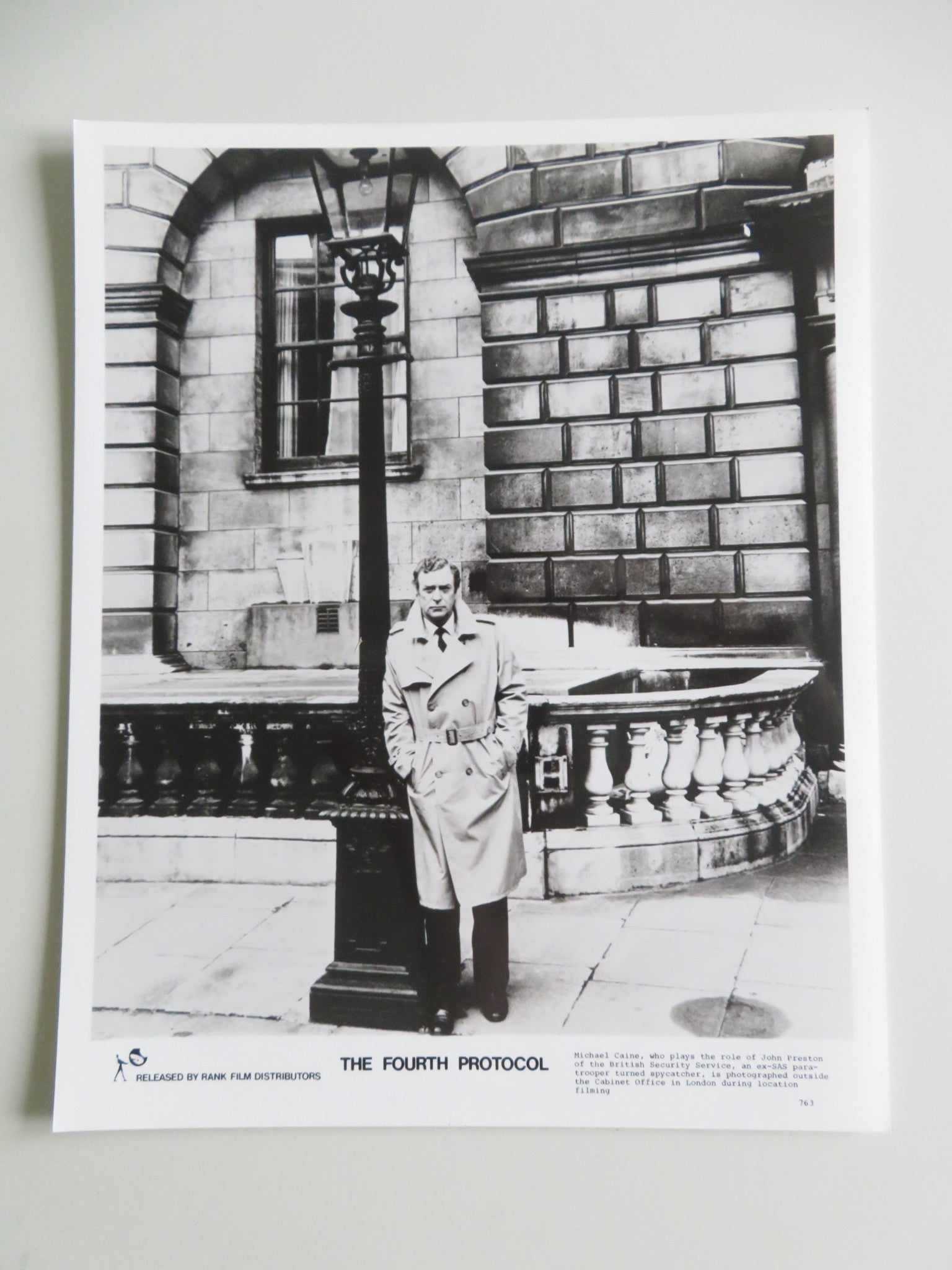 THE FOURTH PROTOCOL MOVIE STILL PHOTO LOT OF 7 MICHAEL CAINE PIERCE BROSNAN 1987 Movie posters