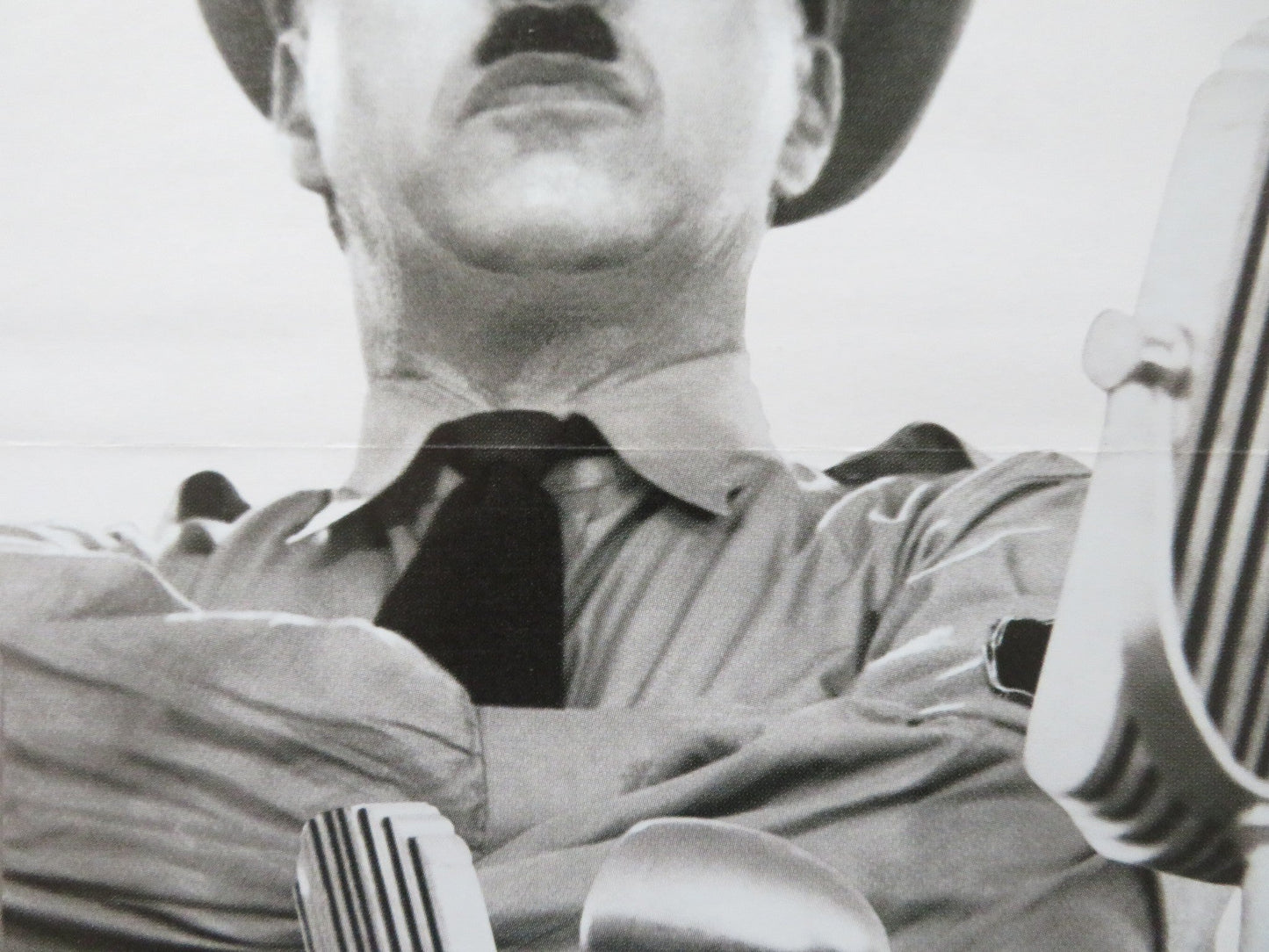 THE GREAT DICTATOR ROLLED FRENCH POSTER CHARLES CHAPLIN R2002 Rendezvous Cinema Movie posters