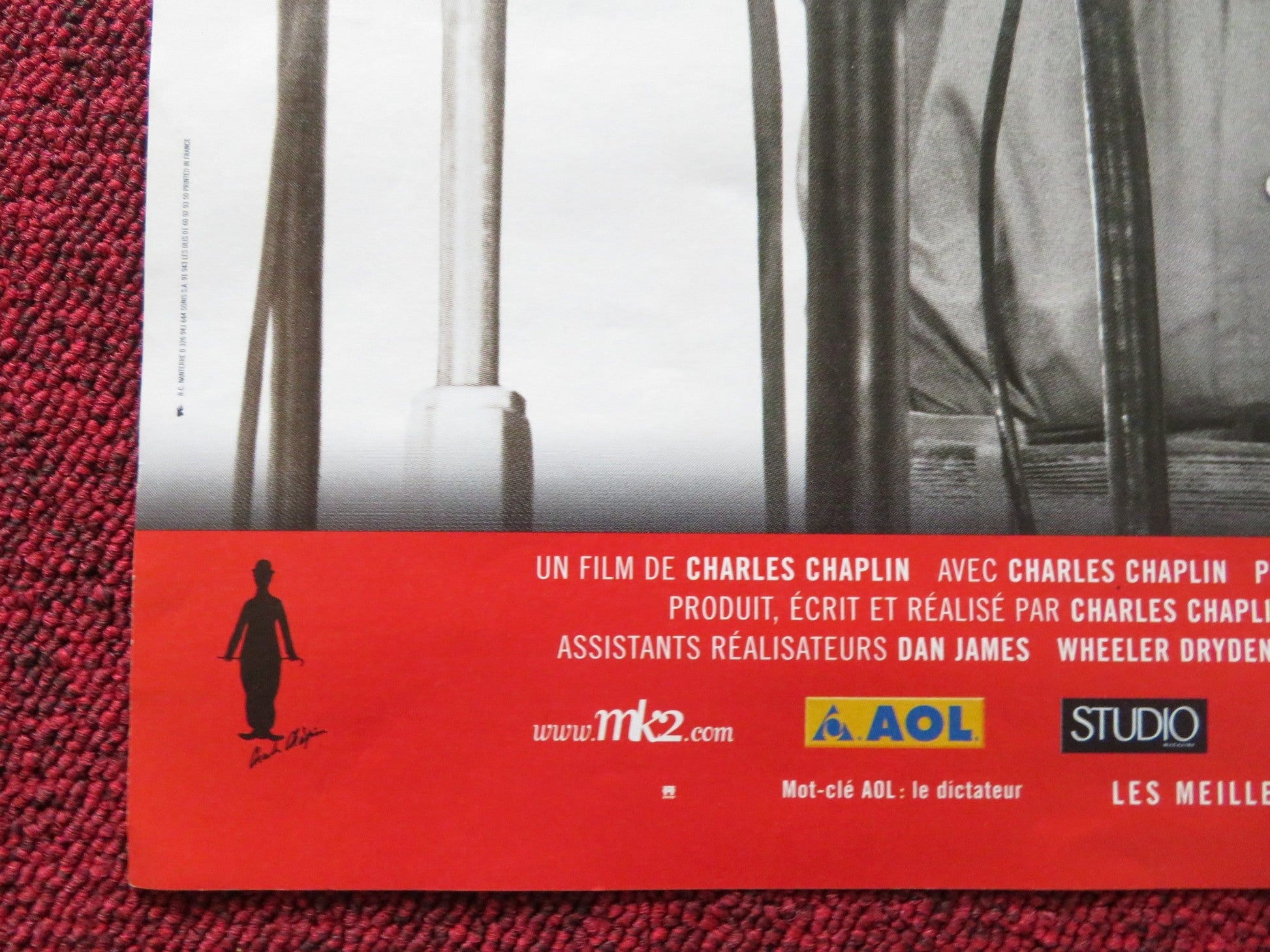 THE GREAT DICTATOR ROLLED FRENCH POSTER CHARLES CHAPLIN R2002 Rendezvous Cinema Movie posters