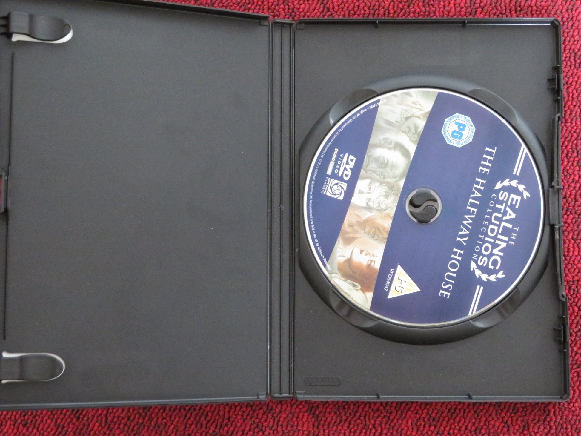 THE HALFWAY HOUSE (DVD) MERVYN JOHNS GLYNIS JOHNS 1944 REGION 2 Rendezvous Cinema Movie posters