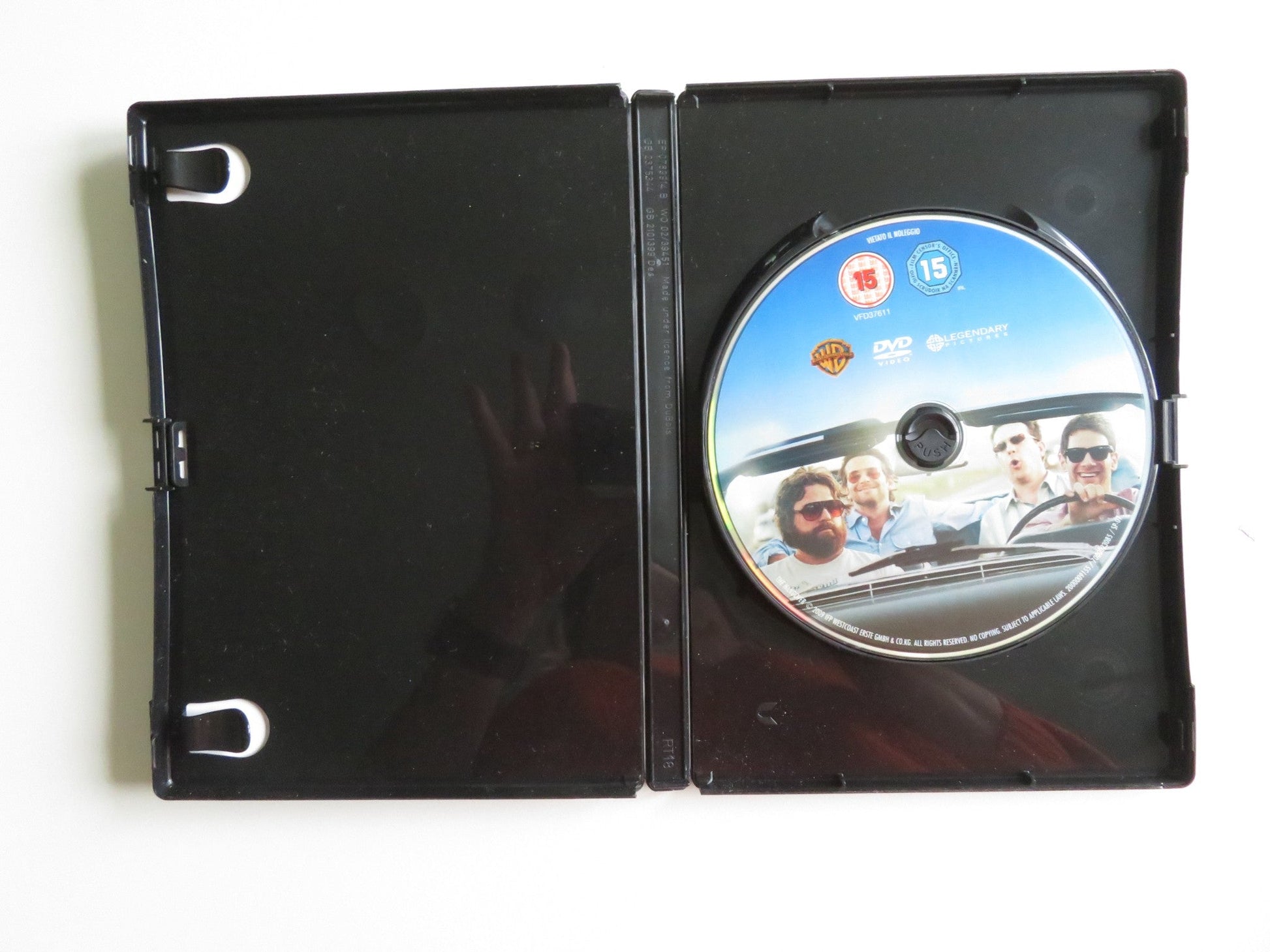 THE HANGOVER (DVD) BRADLEY COOPER ED HELMS 2009 REGION 2 Movie posters