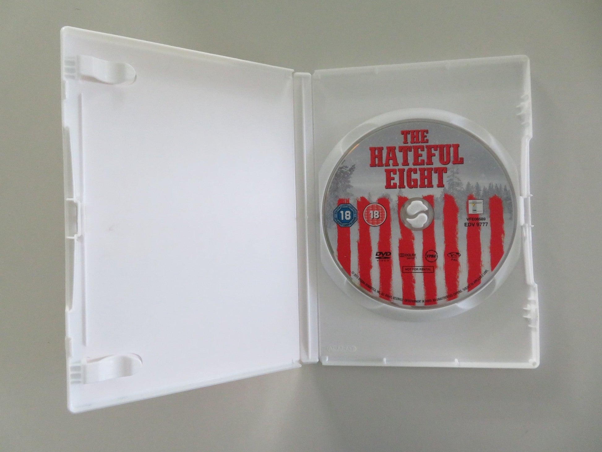 THE HATEFUL EIGHT (DVD) SAMUEL L. JACKSON KURT RUSSELL 2015 REGION 2 Movie posters