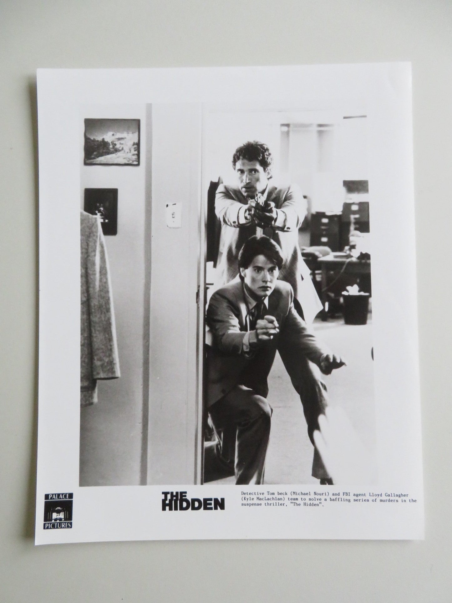THE HIDDEN MOVIE STILL PHOTO LOT OF 7 KYLE MACLACHLAN MICHAEL NOURI 1987 - Rendezvous Cinema