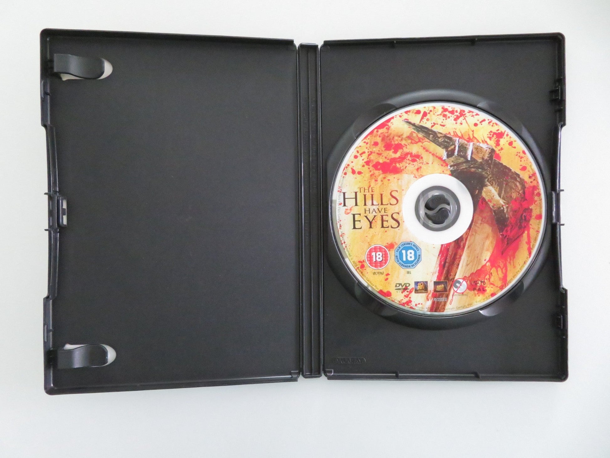 THE HILLS HAVE EYES - EXTENDED CUT - B (DVD) TED LEVINE DAN BYRD 2006 REGION 2 Movie posters