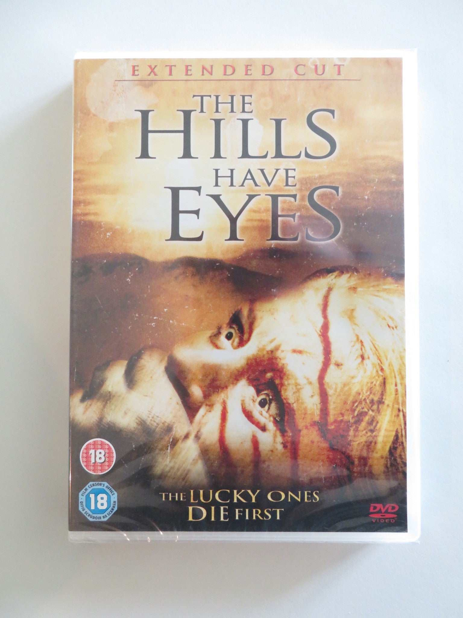 THE HILLS HAVE EYES - EXTENDED CUT (DVD) TED LEVINE K. QUINLAN 2006 REGION 2 Rendezvous Cinema Movie posters