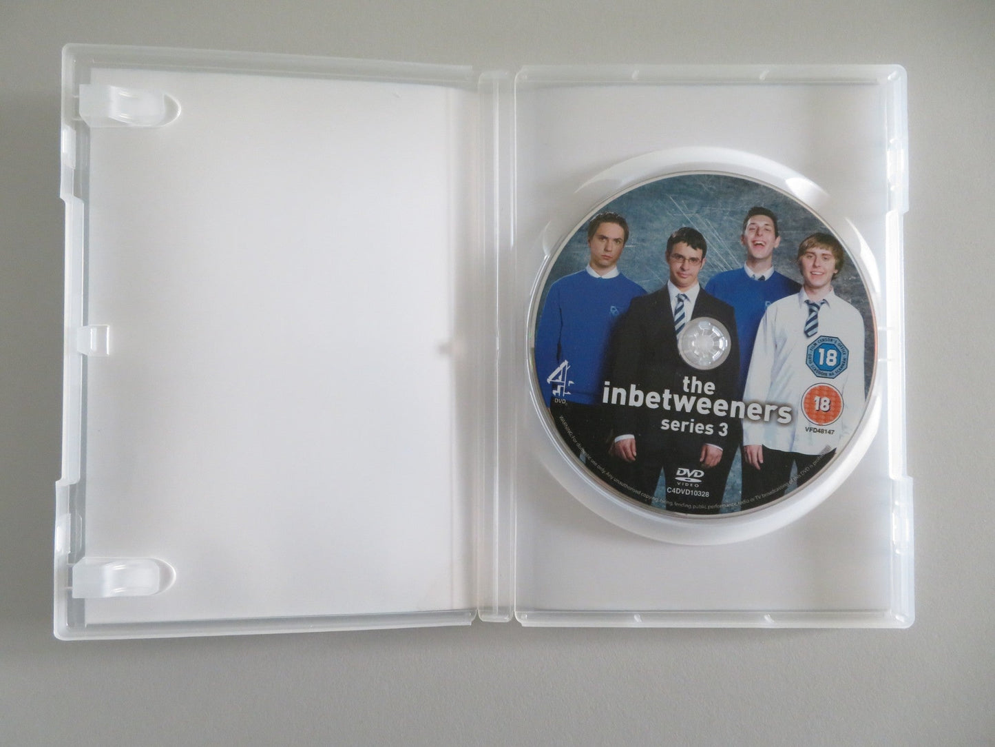 THE INBETWEENERS - SERIES 3 (DVD) SIMON BIRD JAMES BUCKLEY 2010 REGION 2 Movie posters