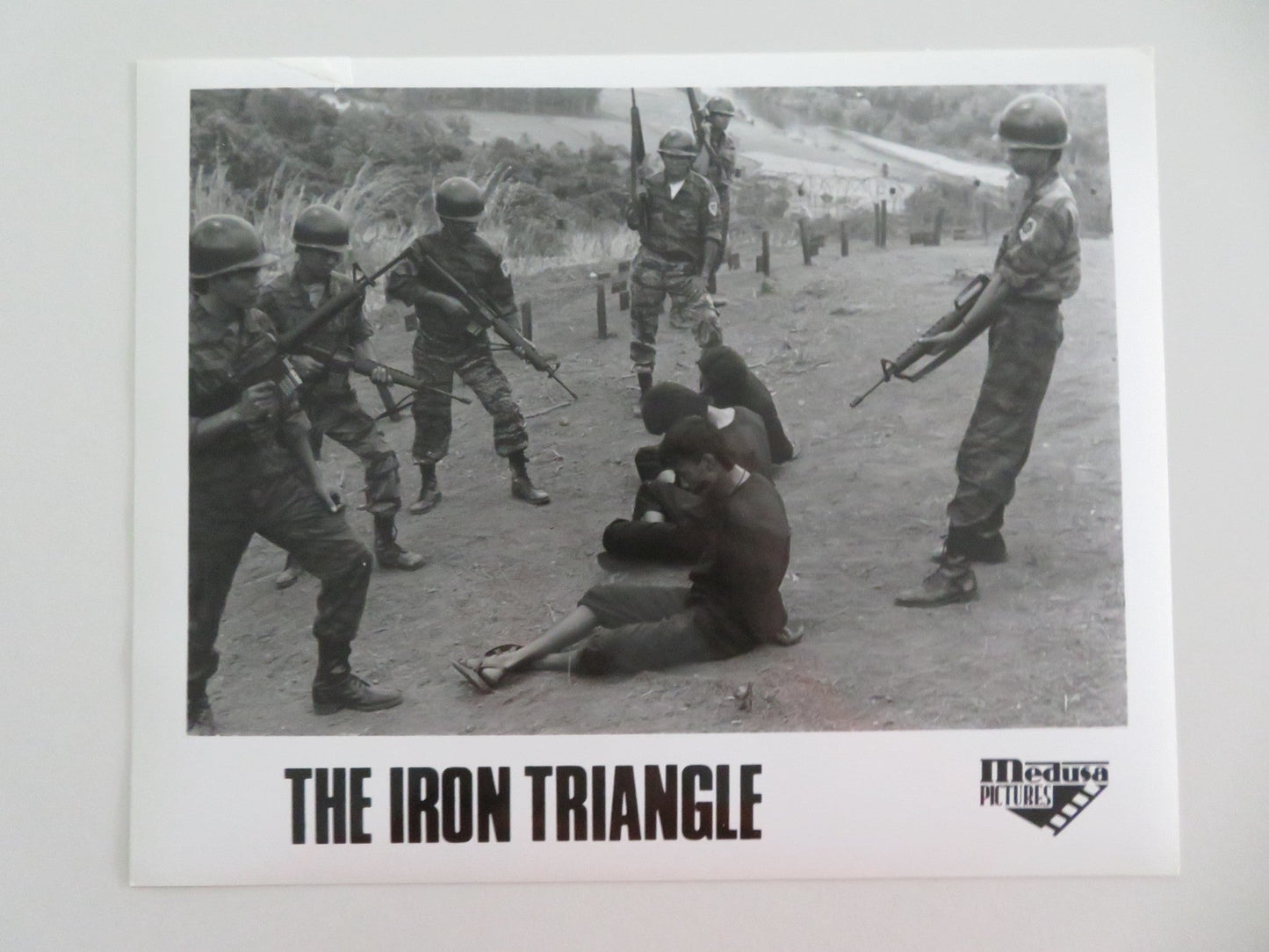 THE IRON TRIANGLE MOVIE STILL PHOTO LOT OF 6 BEAU BRIDGES HAING S. NGOR 1989 - Rendezvous Cinema
