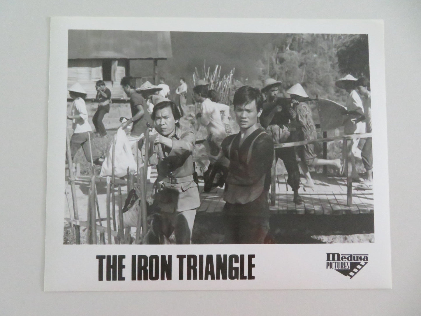 THE IRON TRIANGLE MOVIE STILL PHOTO LOT OF 6 BEAU BRIDGES HAING S. NGOR 1989 - Rendezvous Cinema
