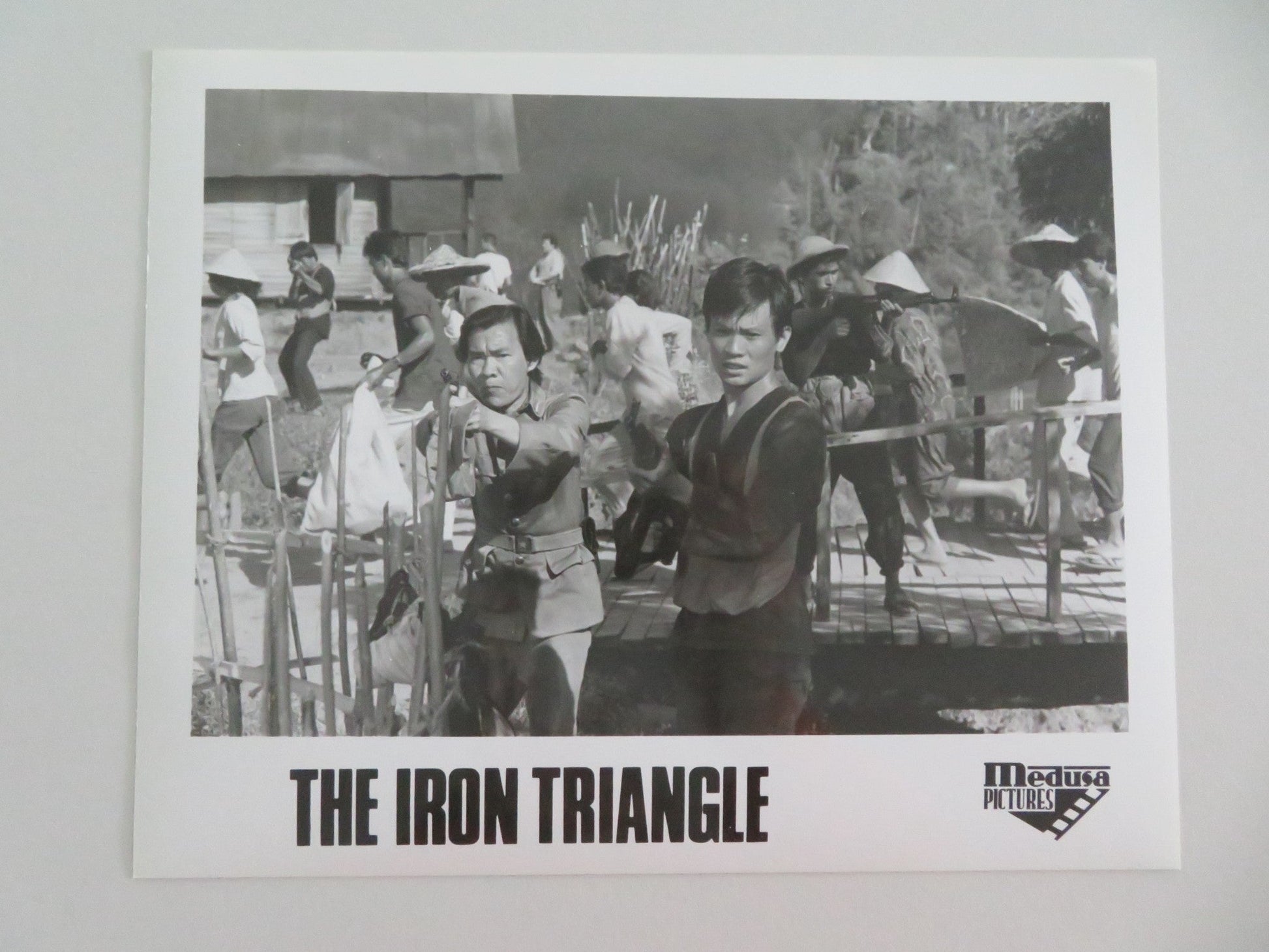 THE IRON TRIANGLE MOVIE STILL PHOTO LOT OF 6 BEAU BRIDGES HAING S. NGOR 1989 - Rendezvous Cinema