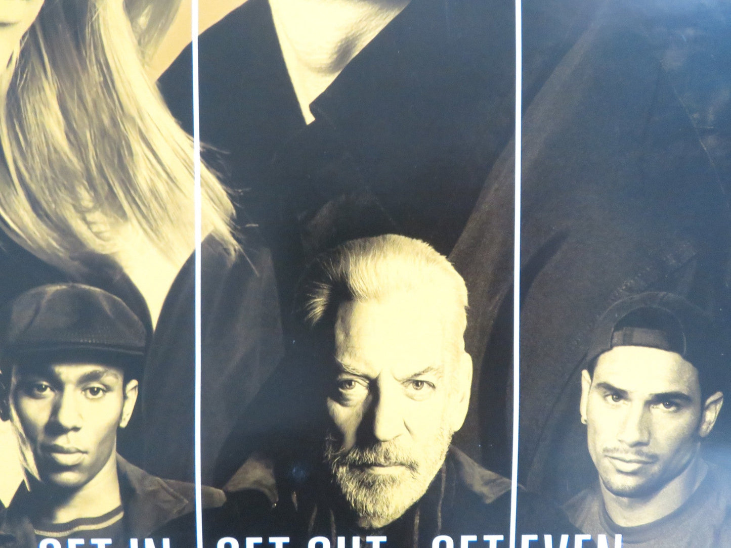 THE ITALIAN JOB VHS VIDEO POSTER MARK WAHLBERG CHARLIE THERON 2003 Rendezvous Cinema Movie posters