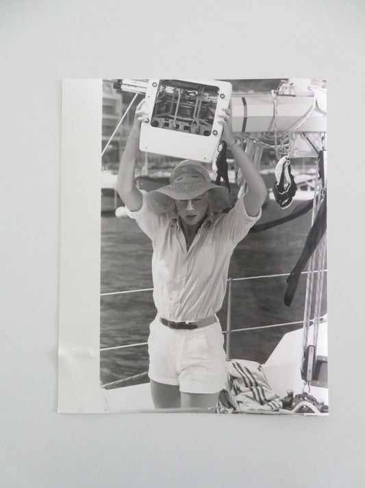 THE JEWEL OF THE NILE - A MOVIE STILL PHOTO KATHLEEN TURNER 1985 Movie posters