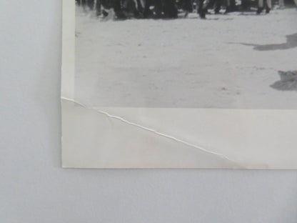 THE JEWEL OF THE NILE - B MOVIE STILL PHOTO DANNY DEVITO 1985 Movie posters