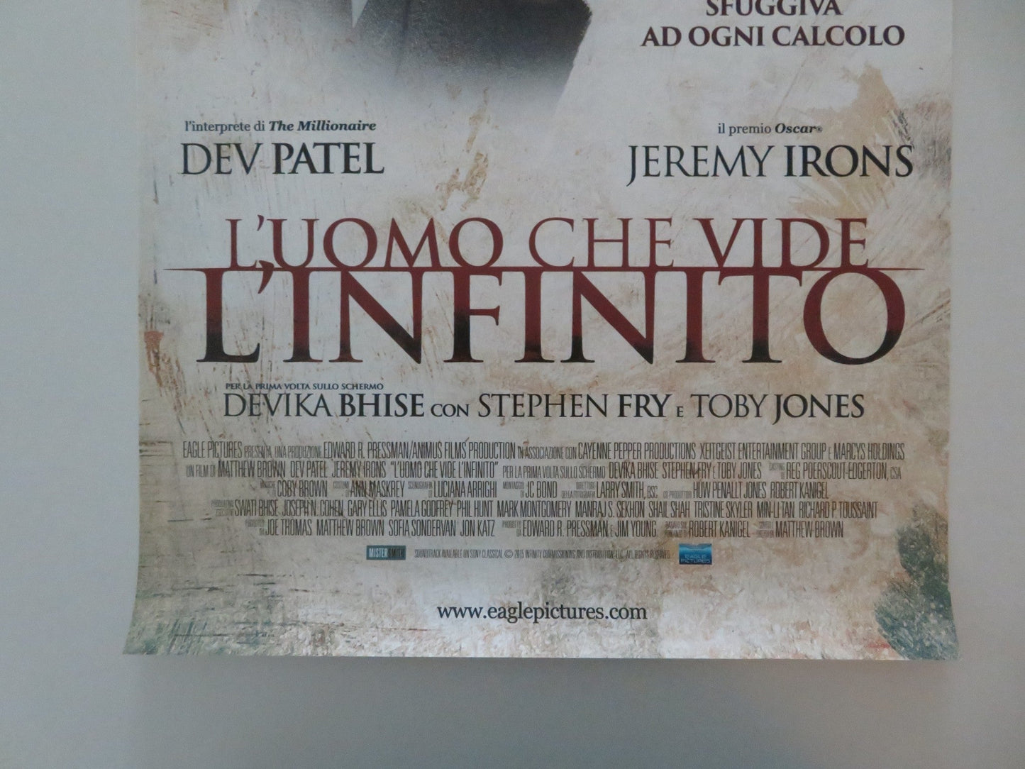 THE MAN WHO KNEW INFINITY ITALIAN LOCANDINA POSTER JEREMY IRONS DEV PATEL 2015 Movie posters