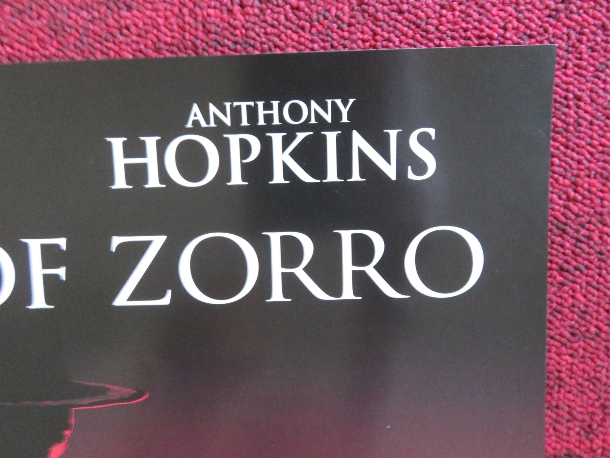 THE MASK OF ZORRO VHS VIDEO POSTER ANTONIO BANDERAS ANTHONY HOPKINS 1998 Rendezvous Cinema Movie posters