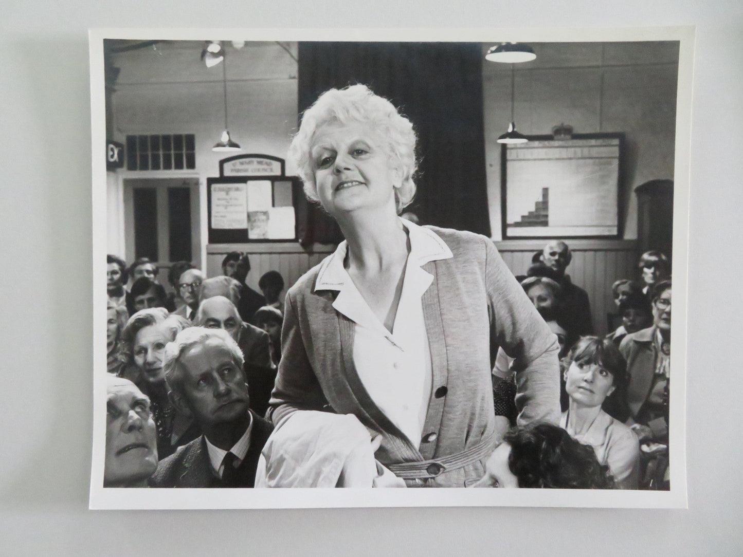 THE MIRROR CRACK'D MOVIE STILL PHOTO LOT OF 6 ANGELA LANSBURY E. TAYLOR 1980 Movie posters