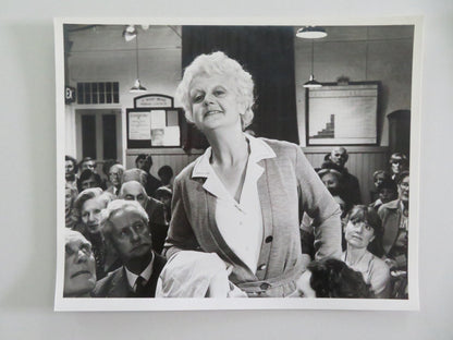 THE MIRROR CRACK'D MOVIE STILL PHOTO LOT OF 6 ANGELA LANSBURY E. TAYLOR 1980 Movie posters