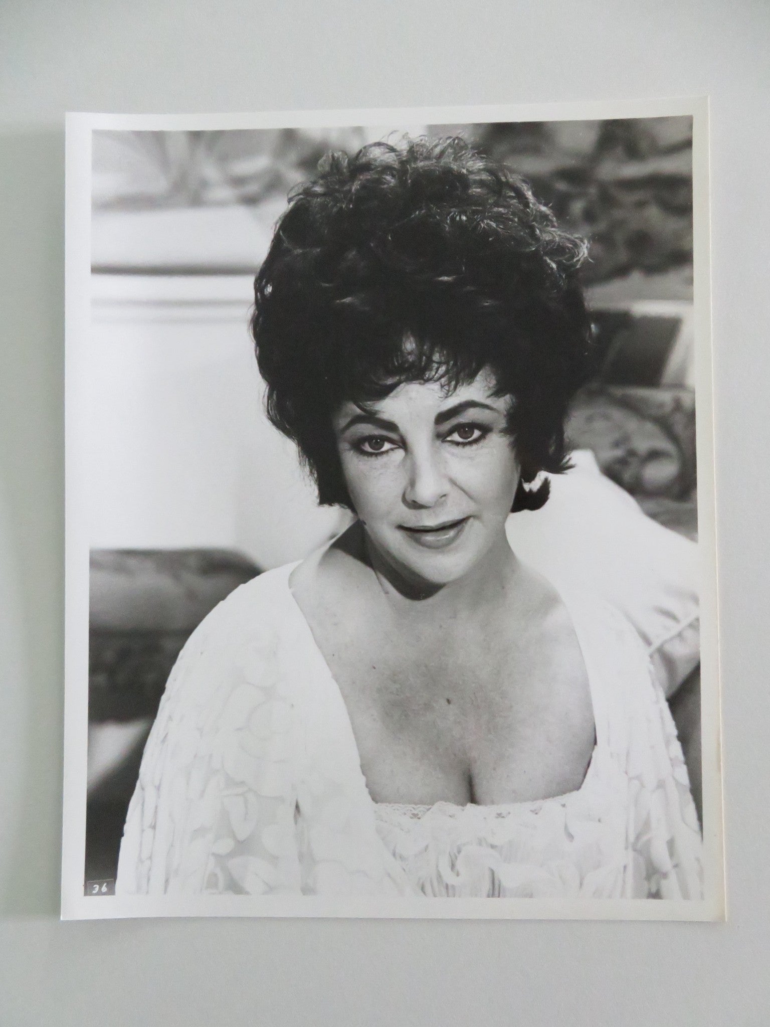 THE MIRROR CRACK'D MOVIE STILL PHOTO LOT OF 6 ANGELA LANSBURY E. TAYLOR 1980 Movie posters