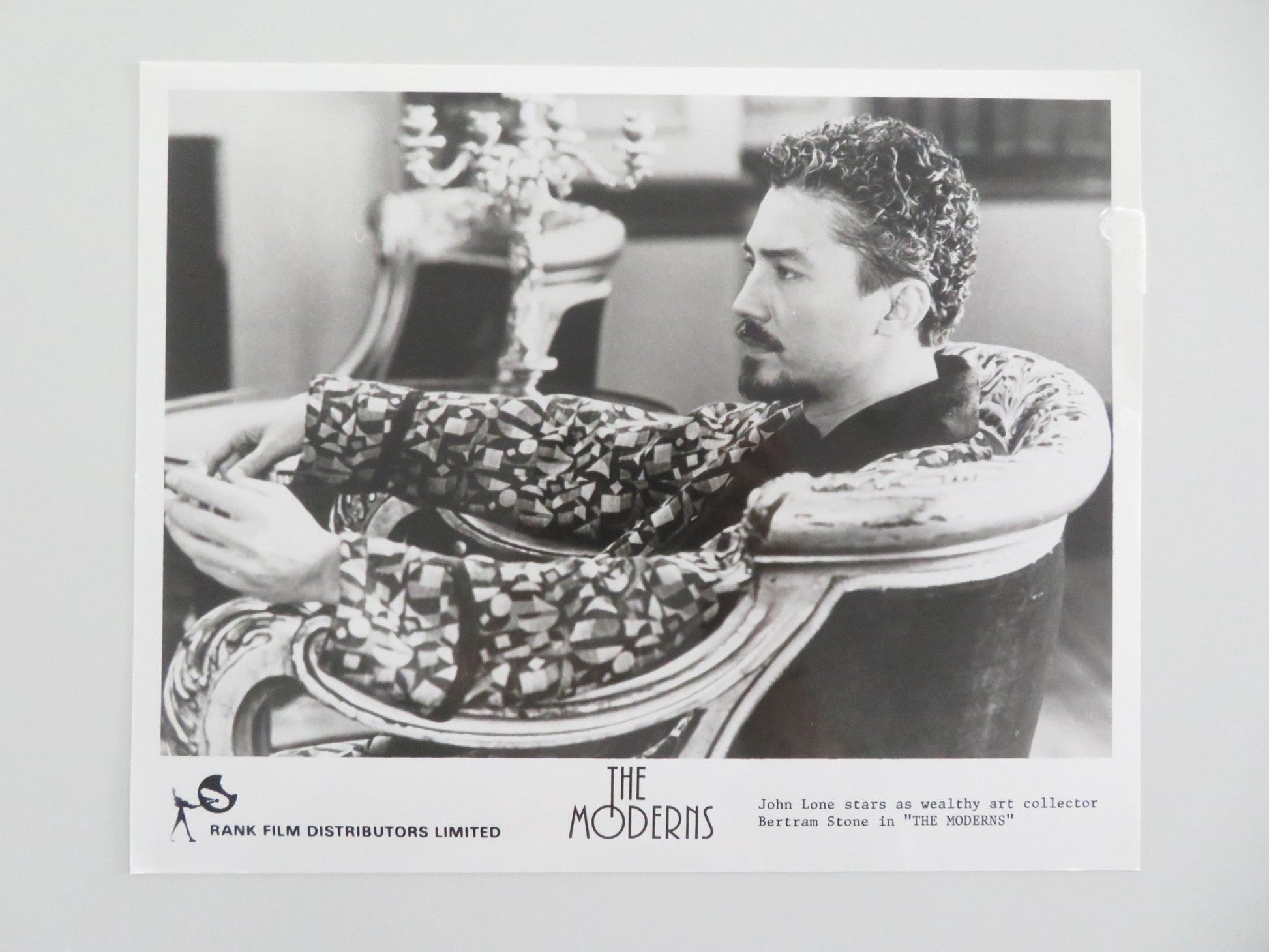 THE MODERNS - B MOVIE STILL PHOTO JOHN LONE 1988 Movie posters