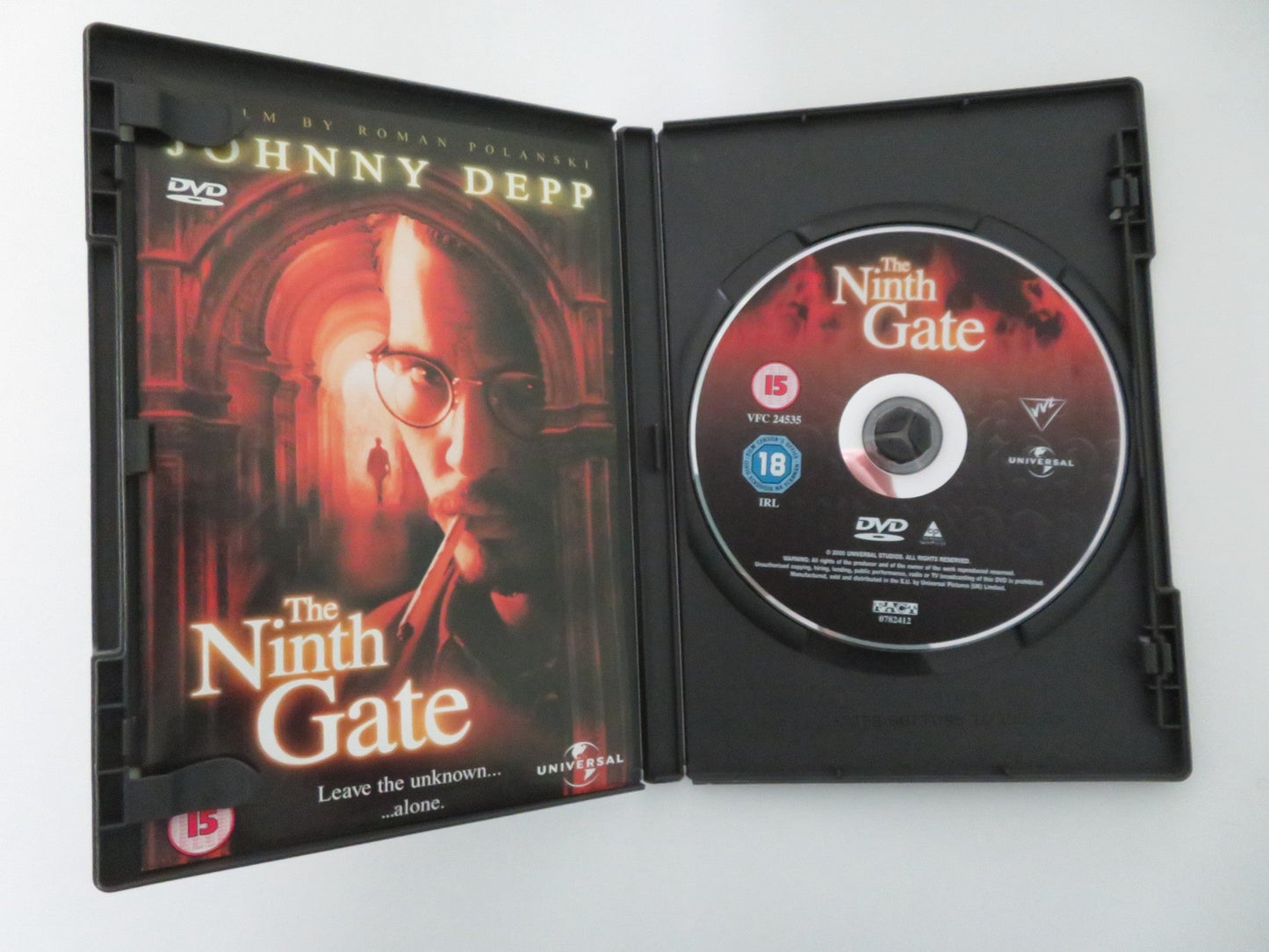The Ninth Gate (DVD) Johnny Depp Frank Langella 1999 Region 2 Movie posters