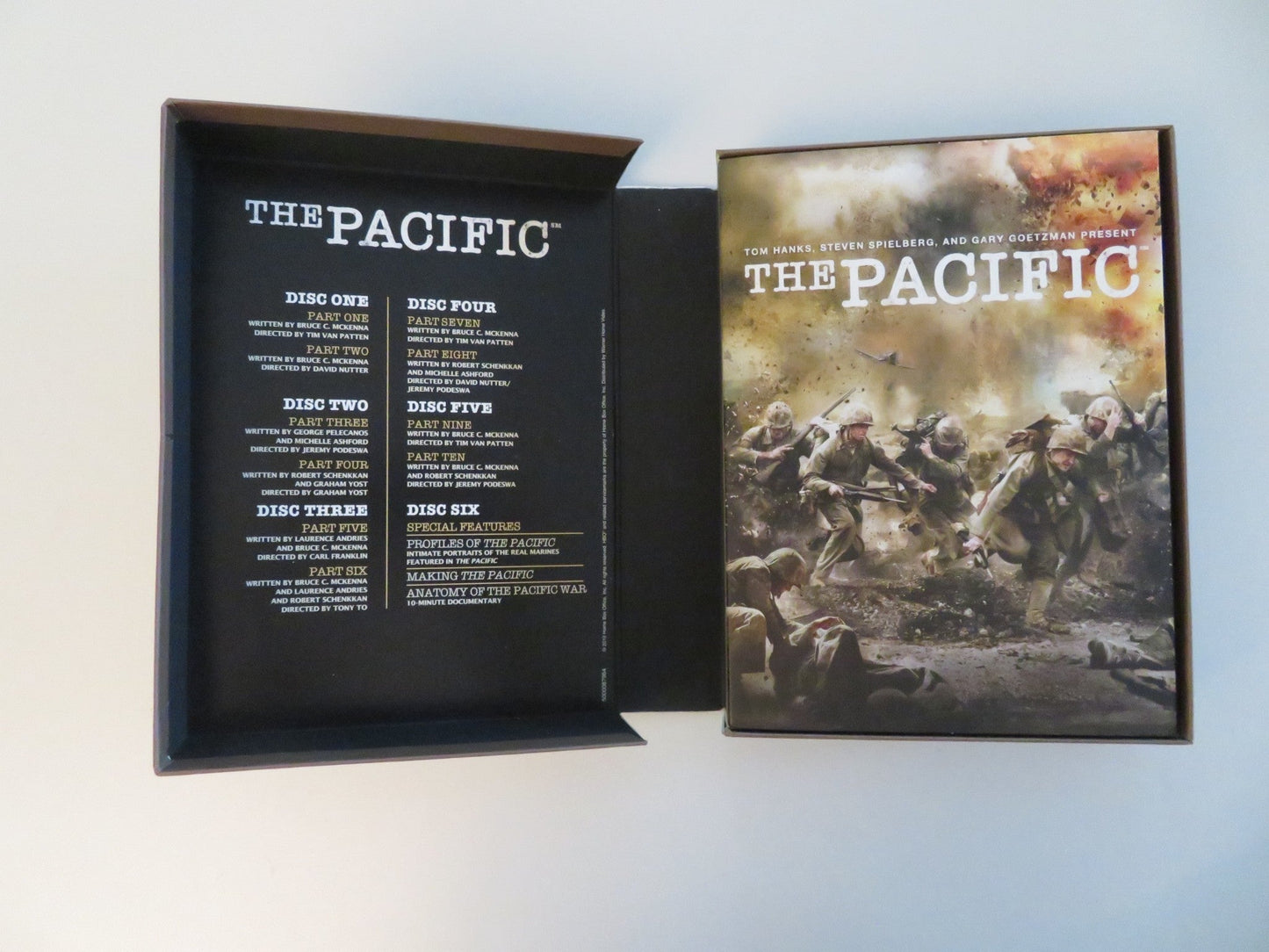 THE PACIFIC - 6 DISCS (DVD BOXSET) TOM HANKS JON SEDA RAMI MALEK 2010 REGION 2 Movie posters
