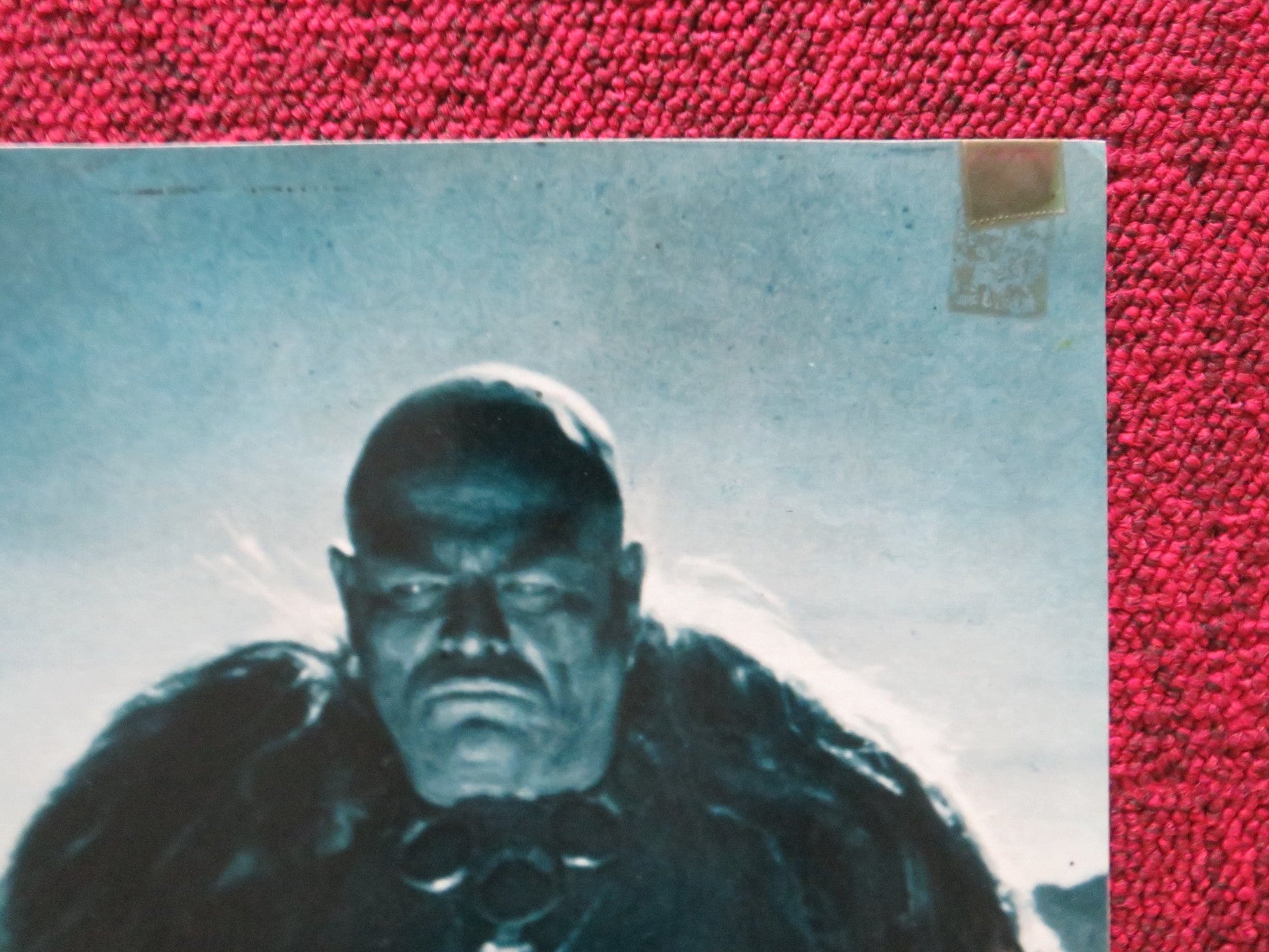 THE PEOPLE THAT TIME FORGOT - C ITALIAN FOTOBUSTA POSTER DOUG MCCLURE 1978 Rendezvous Cinema Movie posters