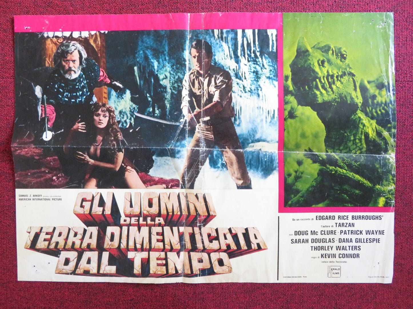 THE PEOPLE THAT TIME FORGOT ITALIAN FOTOBUSTA POSTER FOLDED PATRICK WAYNE 1977 Rendezvous Cinema Movie posters