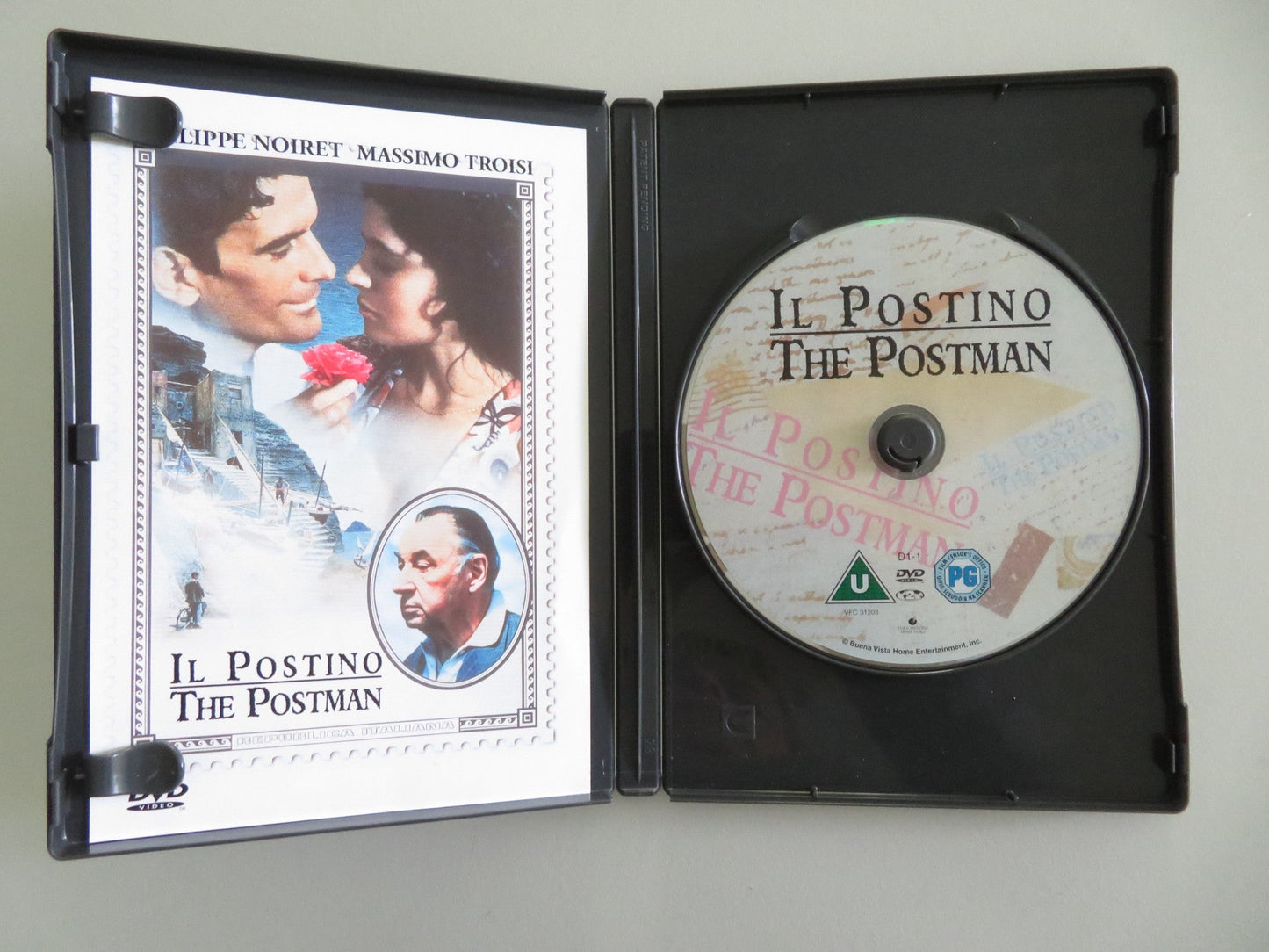 The Postman (DVD) Philippe Noiret Massimo Troisi 1994 Region 2 Movie posters