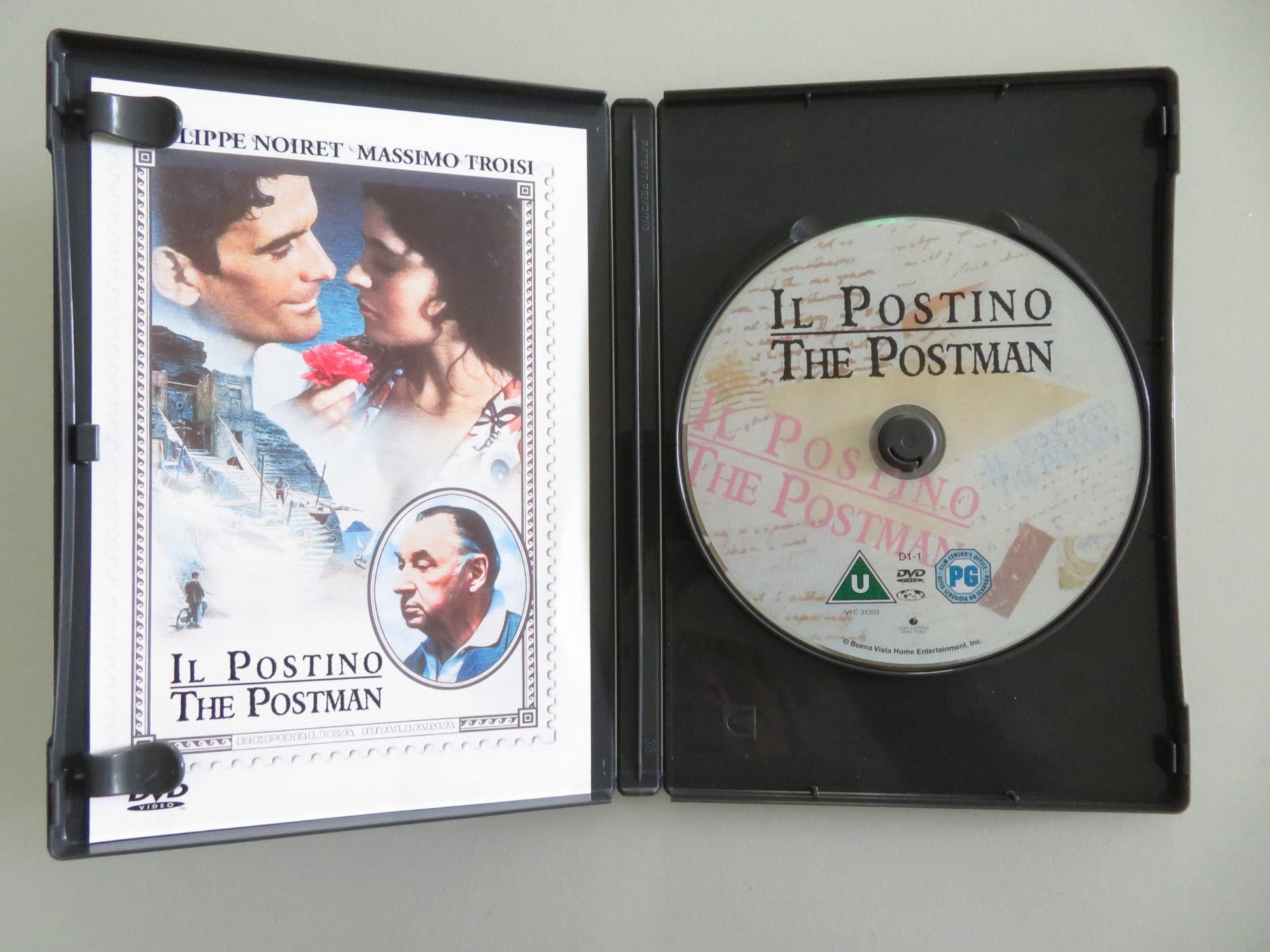The Postman (DVD) Philippe Noiret Massimo Troisi 1994 Region 2 Movie posters