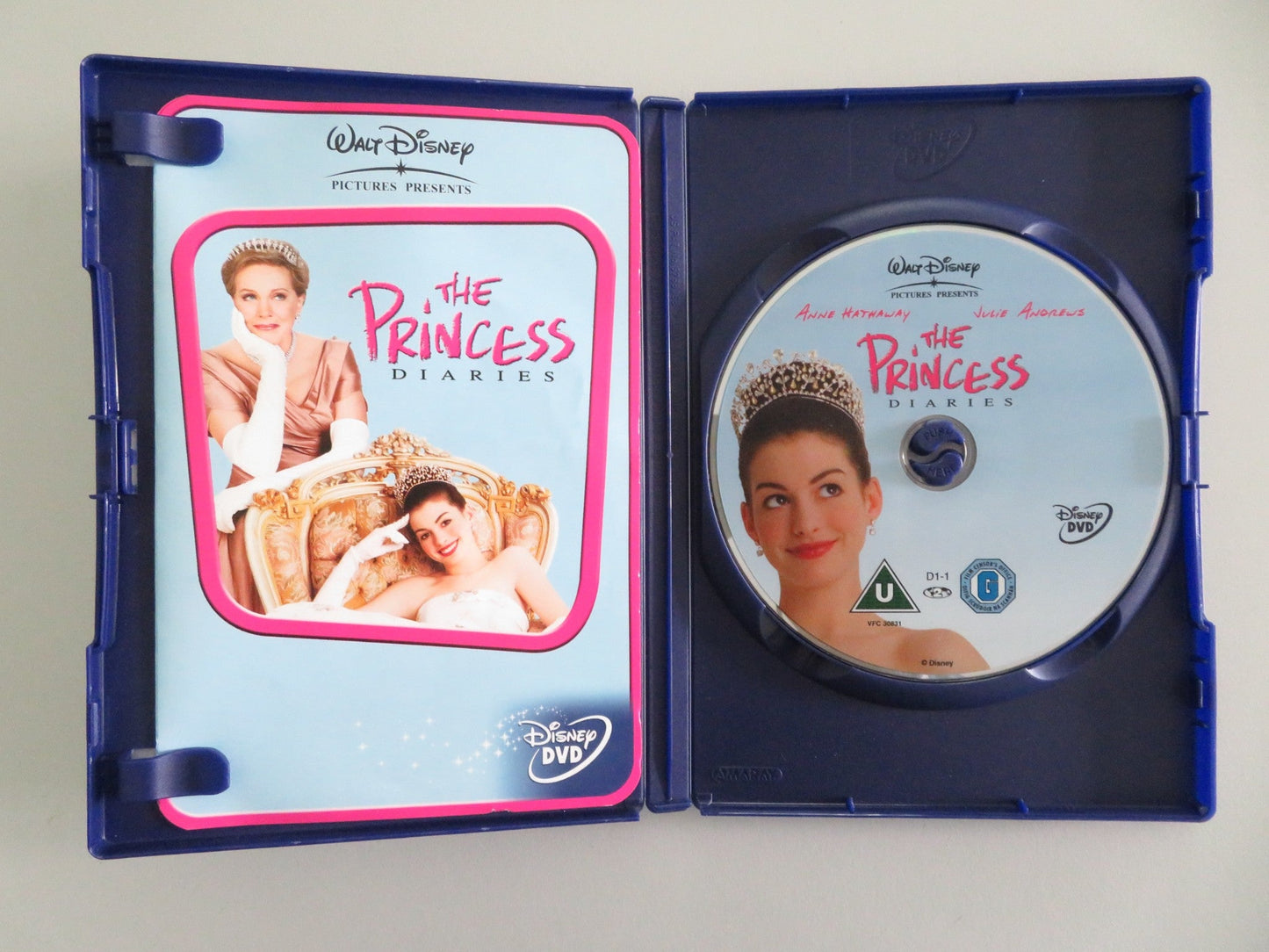 The Princess Diaries (DVD) Disney Anne Hathaway Julie Andrews 2001 Region 2 Movie posters